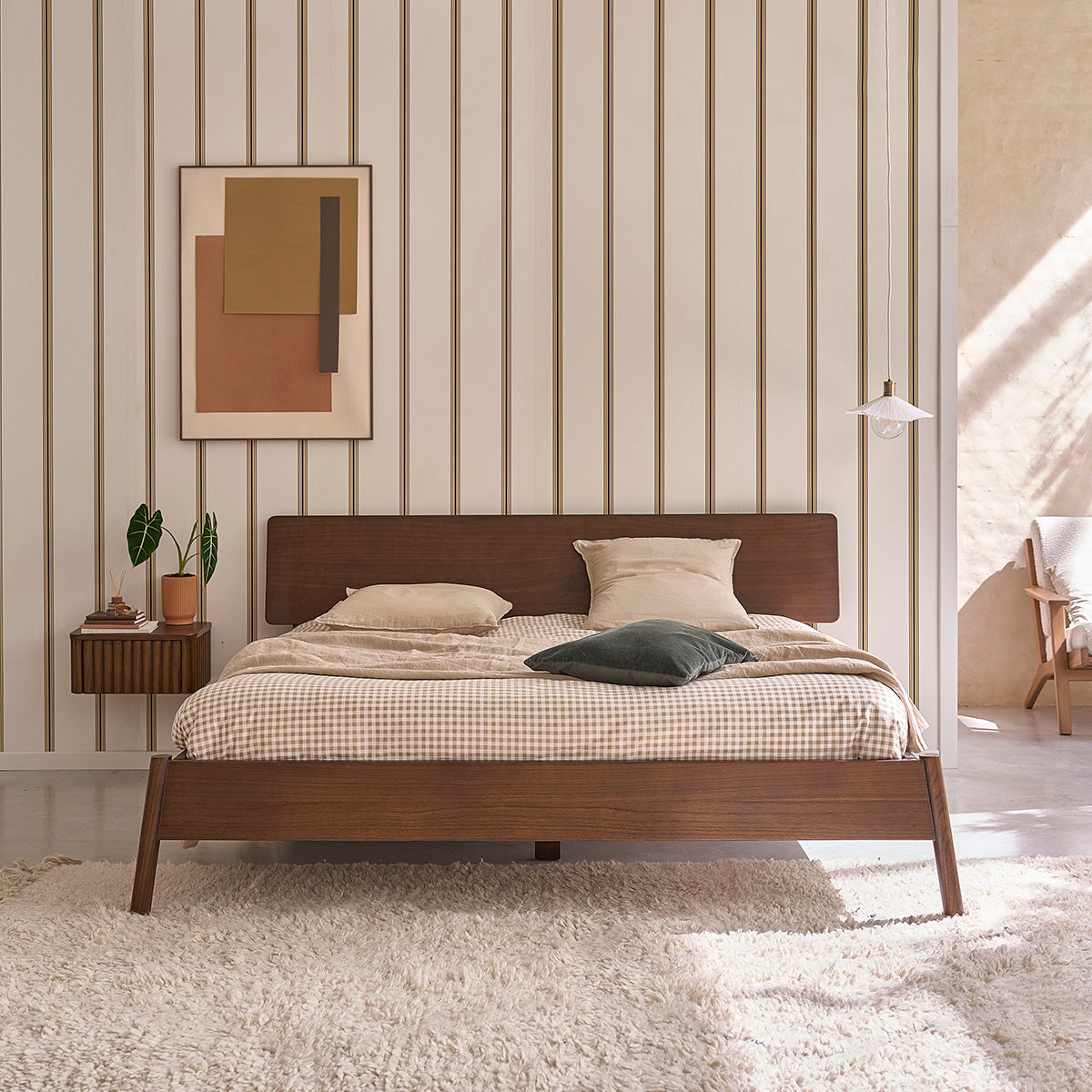 VINTAGE - Lit en bois de mindi finition noyer 180 cm avec sommier