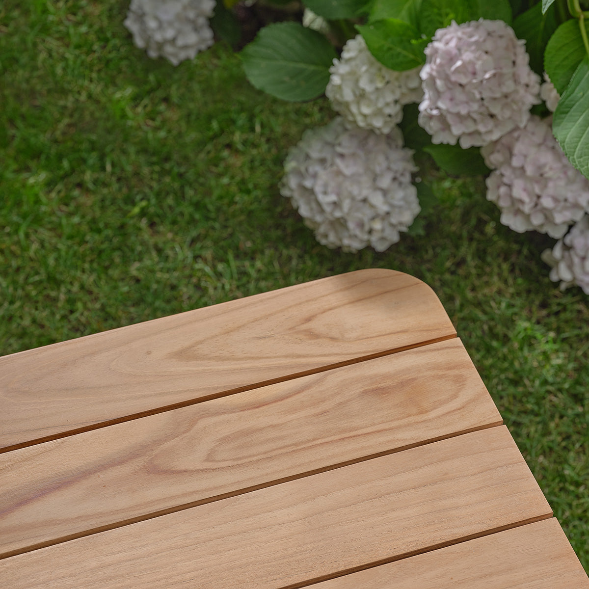 PIANA - Table d'appoint de jardin en teck massif premium