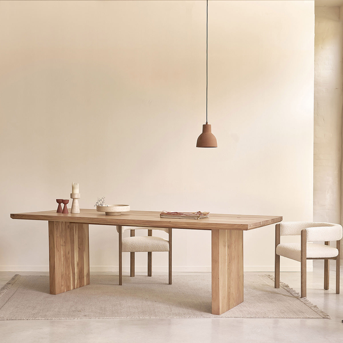 CALI - Table en acacia massif 8 pers.