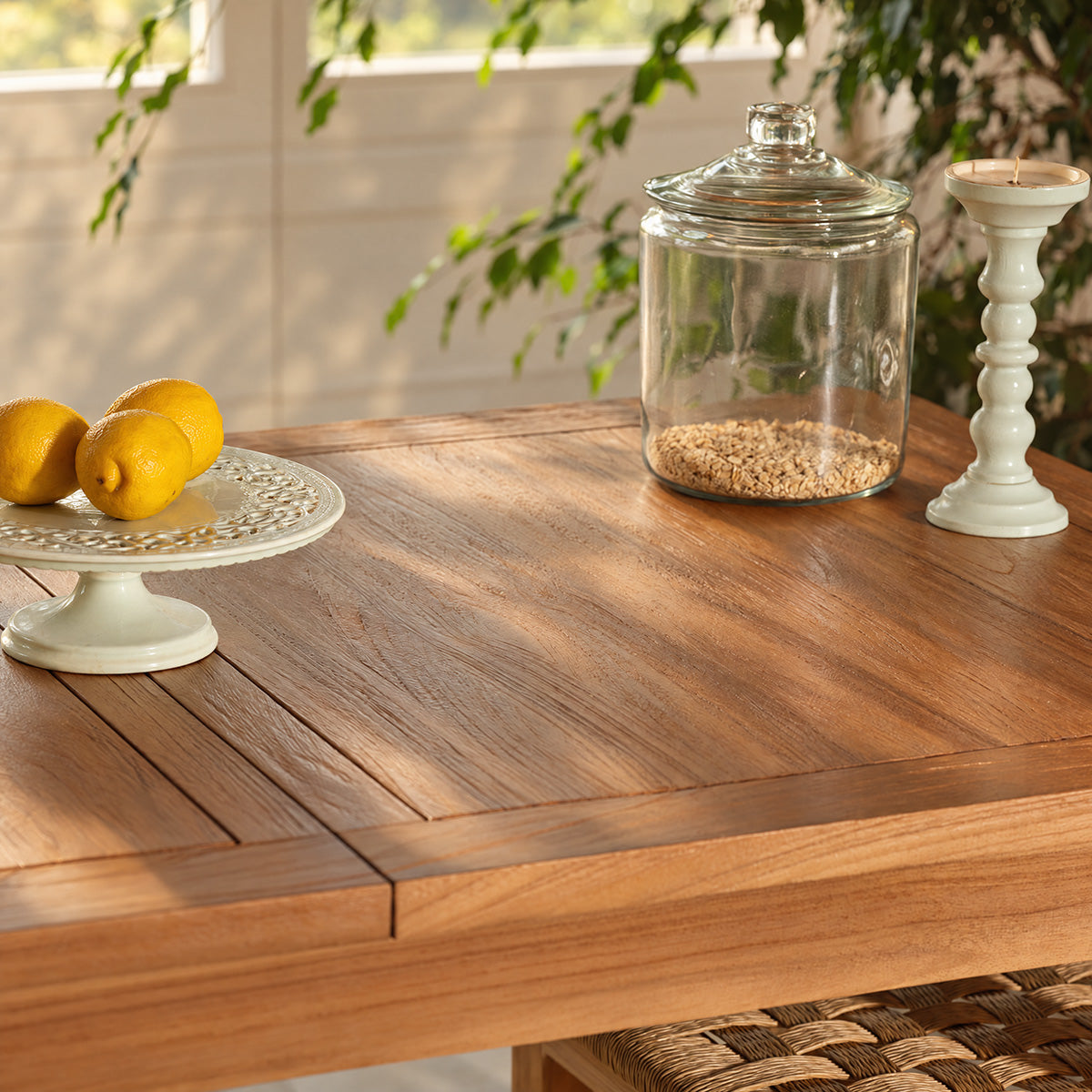 UZES - Table en teck massif extensible 8 pers.