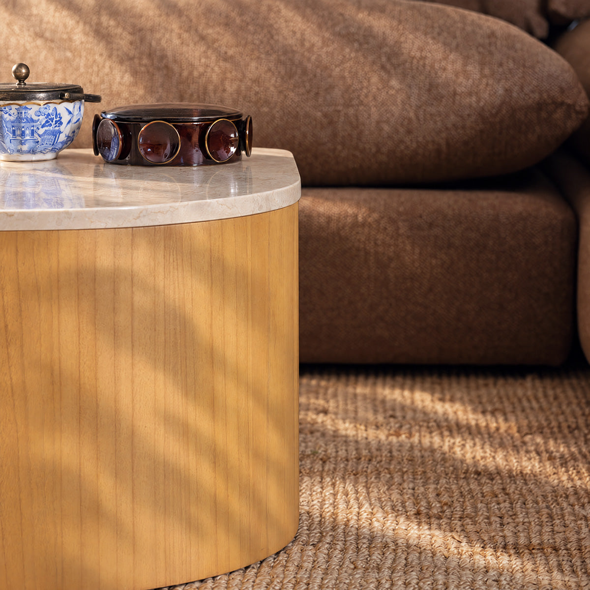TBB0011-table_basse_en_mindi_massif_naturel_et_marbre_745_cm-05.jpg