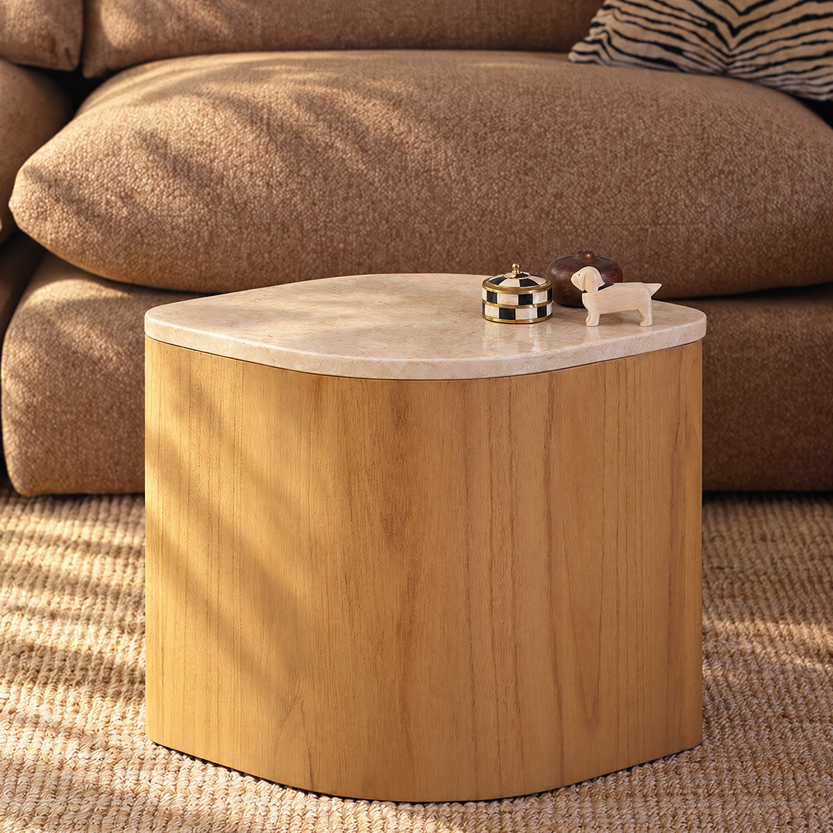 ADA - Table basse en mindi massif naturel et marbre 56,5 cm