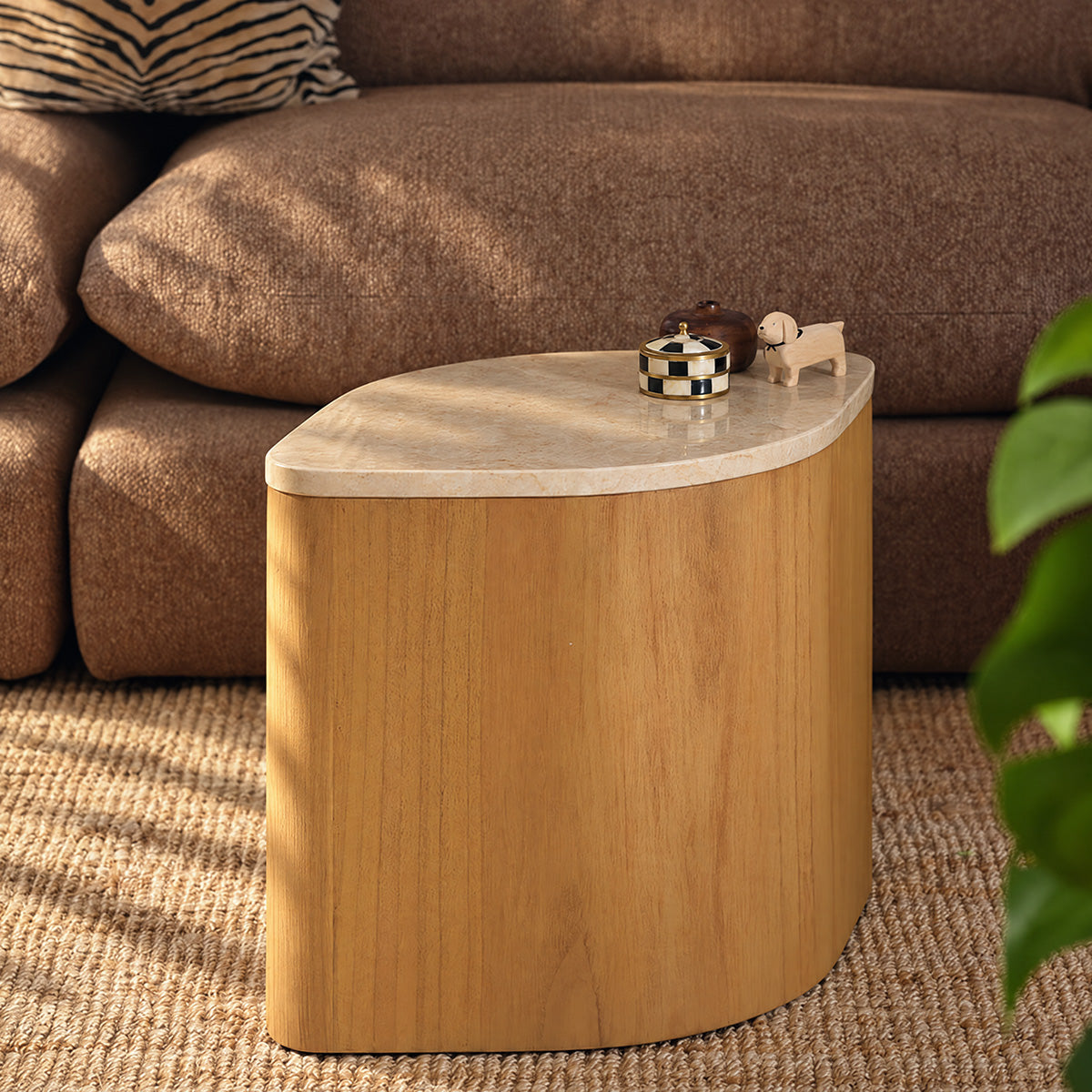 ADA - Table basse en mindi massif naturel et marbre 56,5 cm