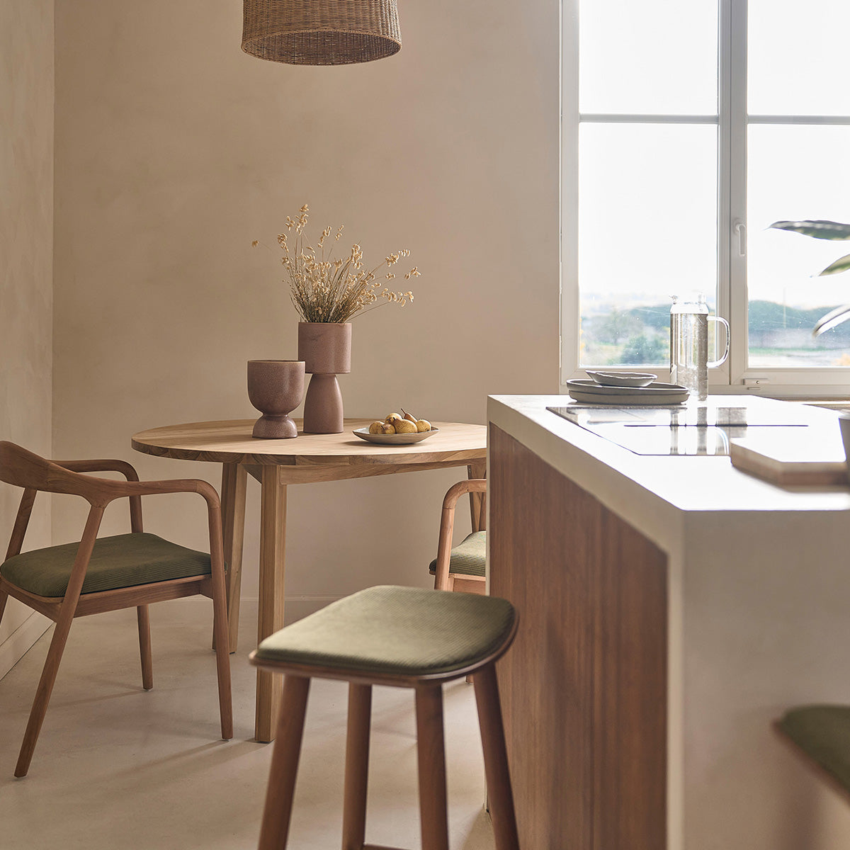 AMBRE - Tabouret de bar en teck massif assise velours cotelé 75 cm