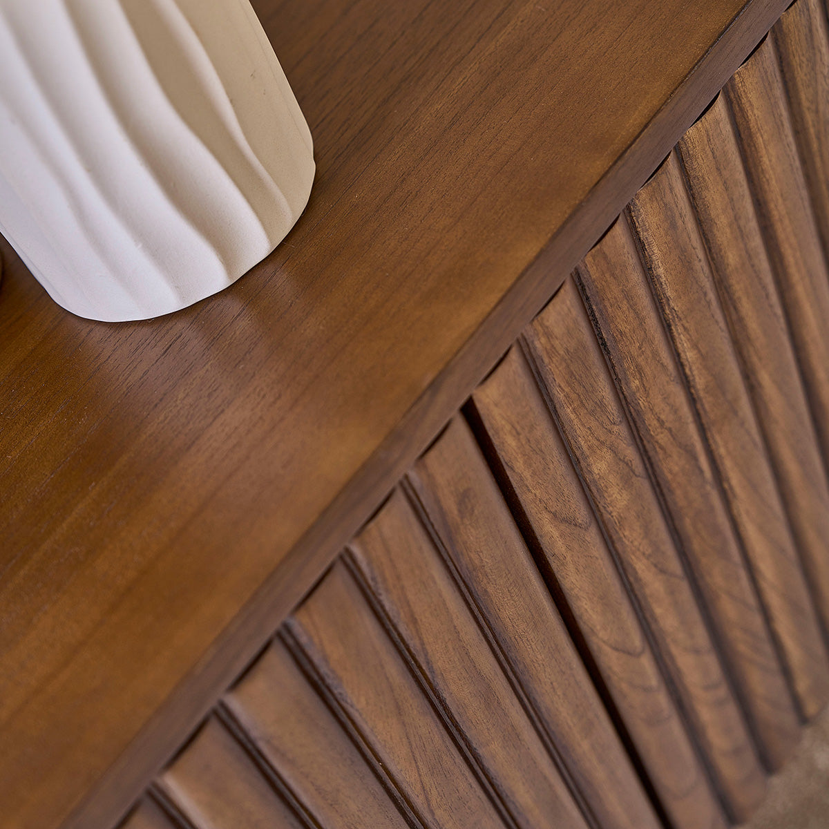 TRINIDAD - Meuble TV suspendu en mindi massif 170 cm