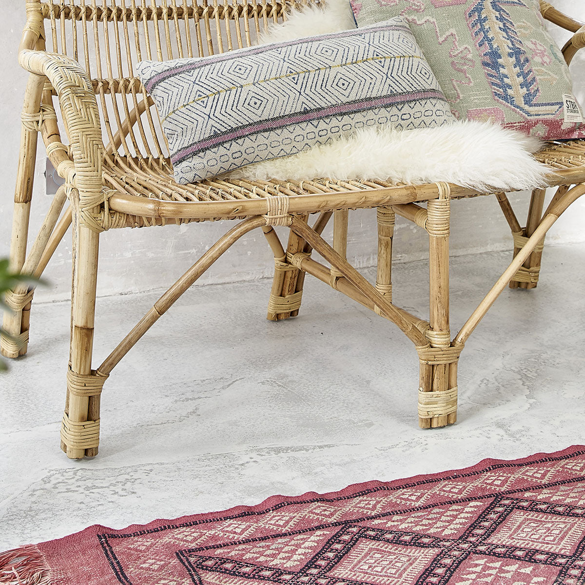 PAOLA - Banquette en rotin vintage