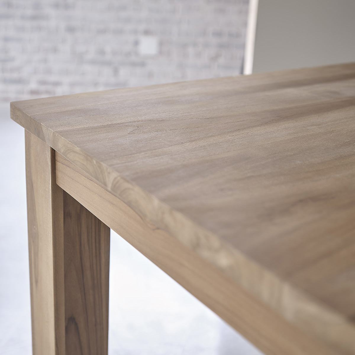 BOSTON - Table en teck massif  8 pers.