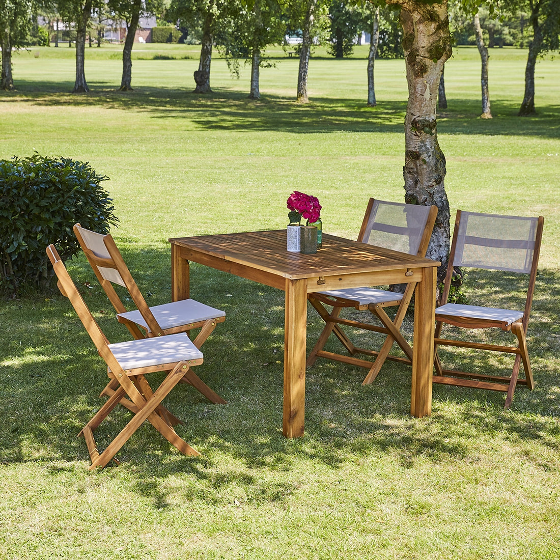 HANOÏ - Salon de jardin en acacia extensible 6/8 pers.