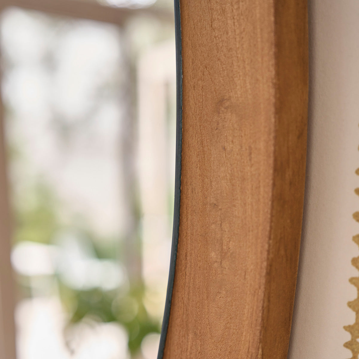 ADELE - Miroir organique en bois de teck 75x60 cm