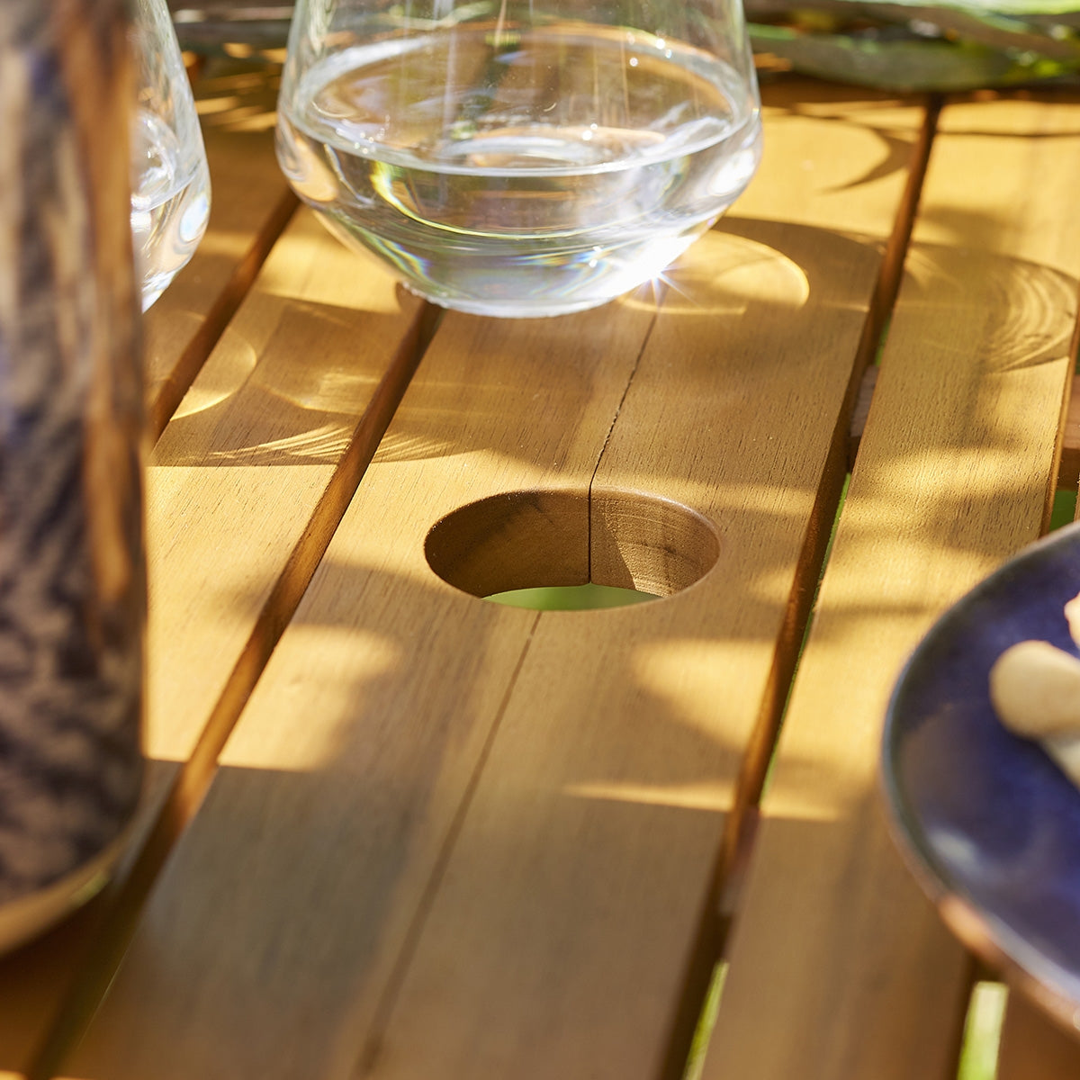 HANOÏ - Table de jardin en acacia extensible 6 pers.