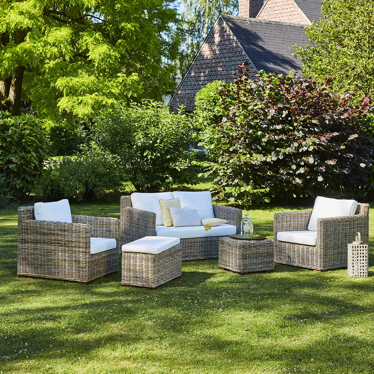 10211C-fauteuil_de_jardin_en_kubu_naturel_avec_pouf-06.jpg