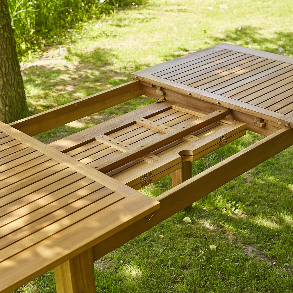 HANOÏ - Table de jardin en acacia massif extensible 8/10 pers.