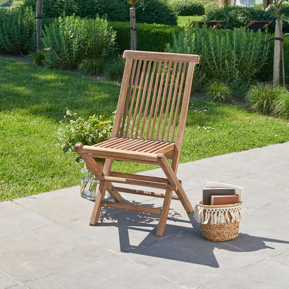 BALI - Chaise de jardin en teck huilé massif pliante