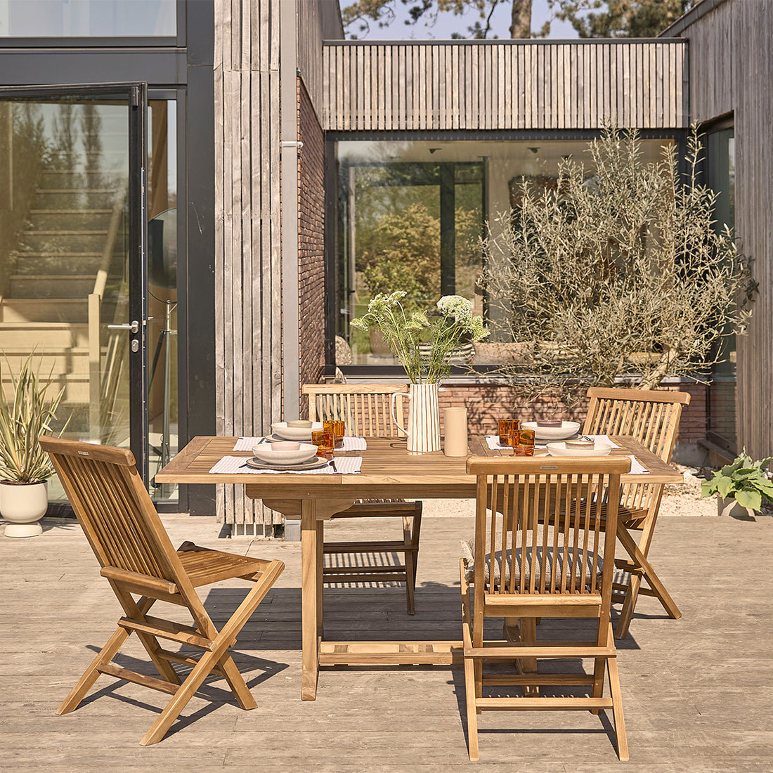 BALI - Salon de jardin en teck huilé massif extensible 4/8 pers.