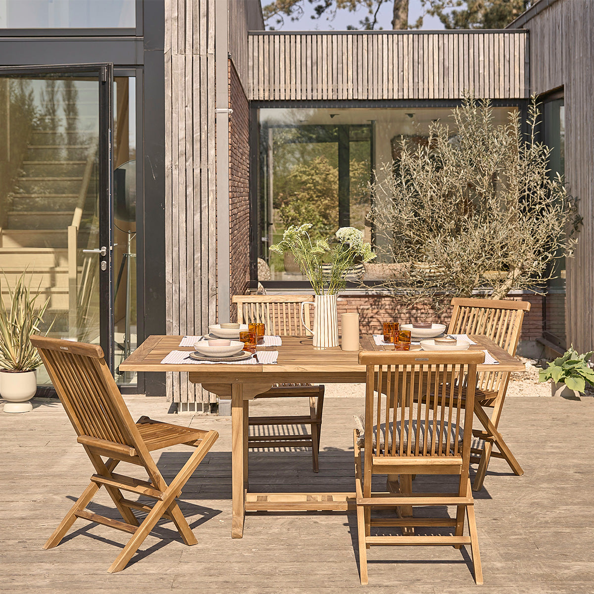 BALI - Salon de jardin en teck huilé massif extensible 4/8 pers.