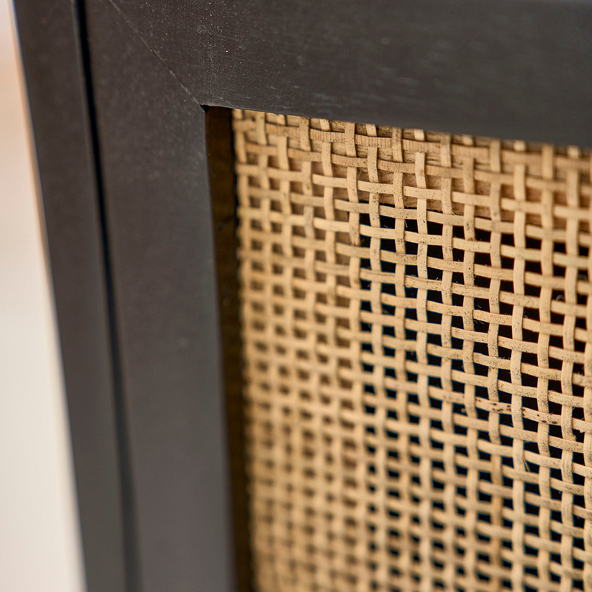 BLAISE - Commode en manguier massif et cannage noire 90 cm