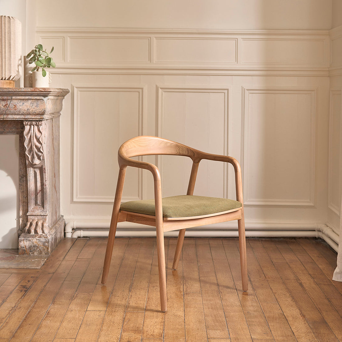 AMBRE - Chaise en teck massif assise velours côtelé kaki