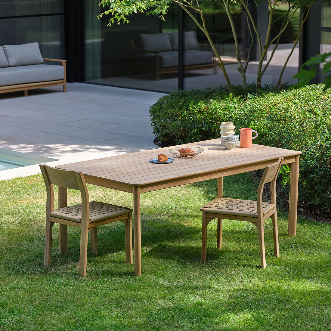 PIANA - Table de jardin en teck massif 8 pers.