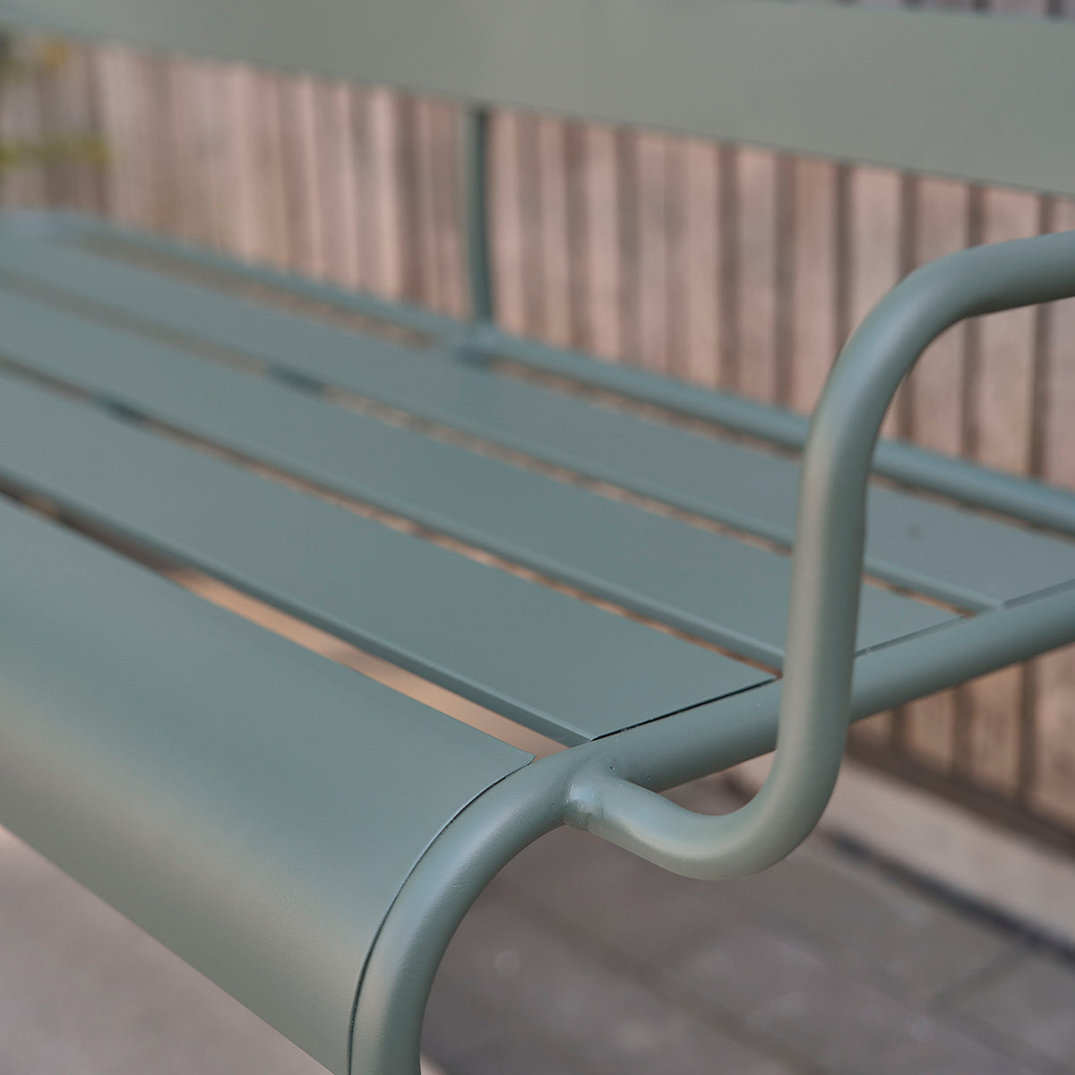 ZÉPHIR - Banc en aluminium vert 118 cm