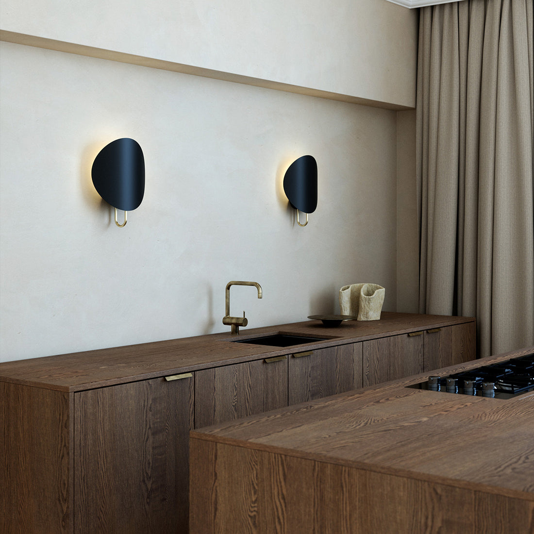 Applique murale en métal noir