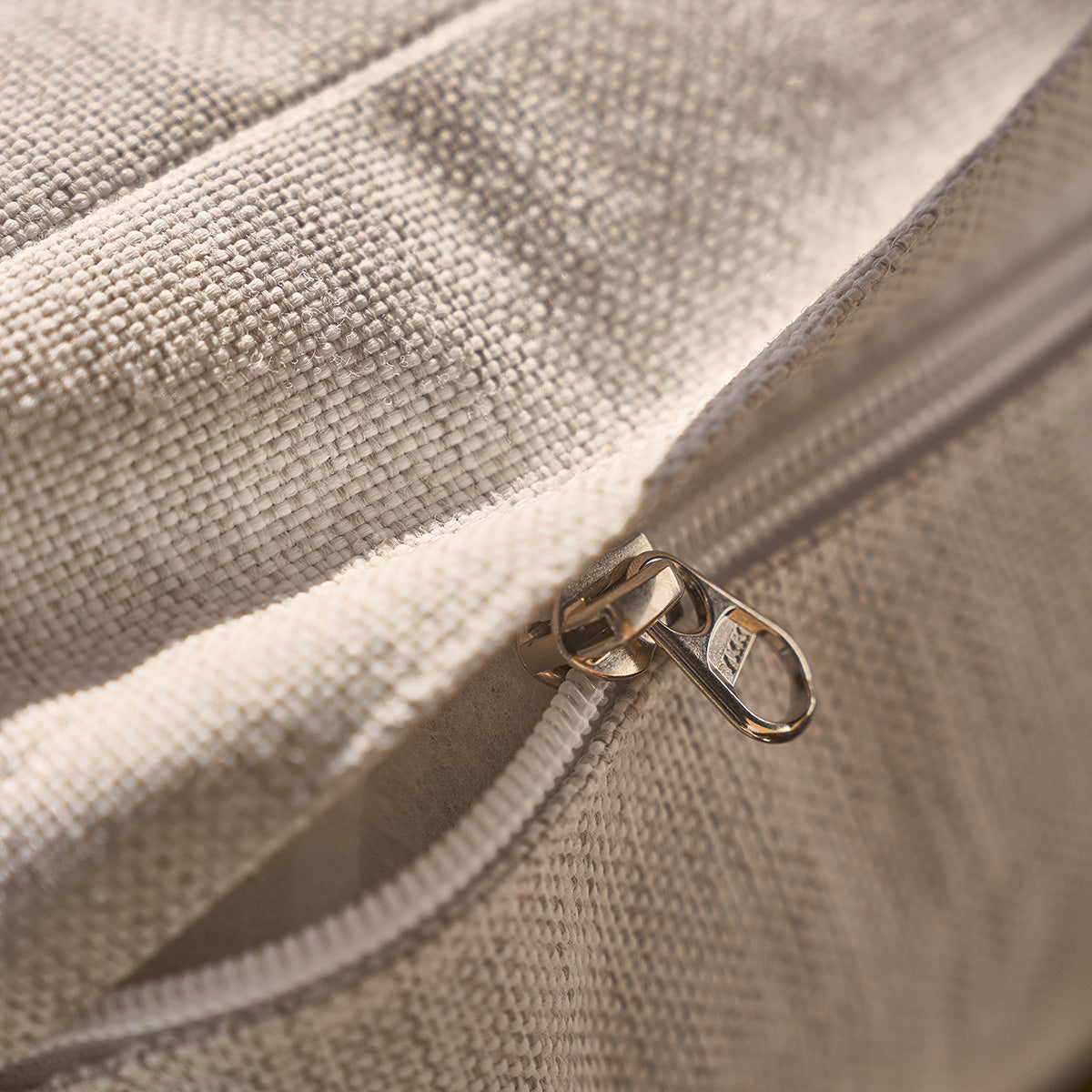 MAORA - Canapé de jardin en teck massif