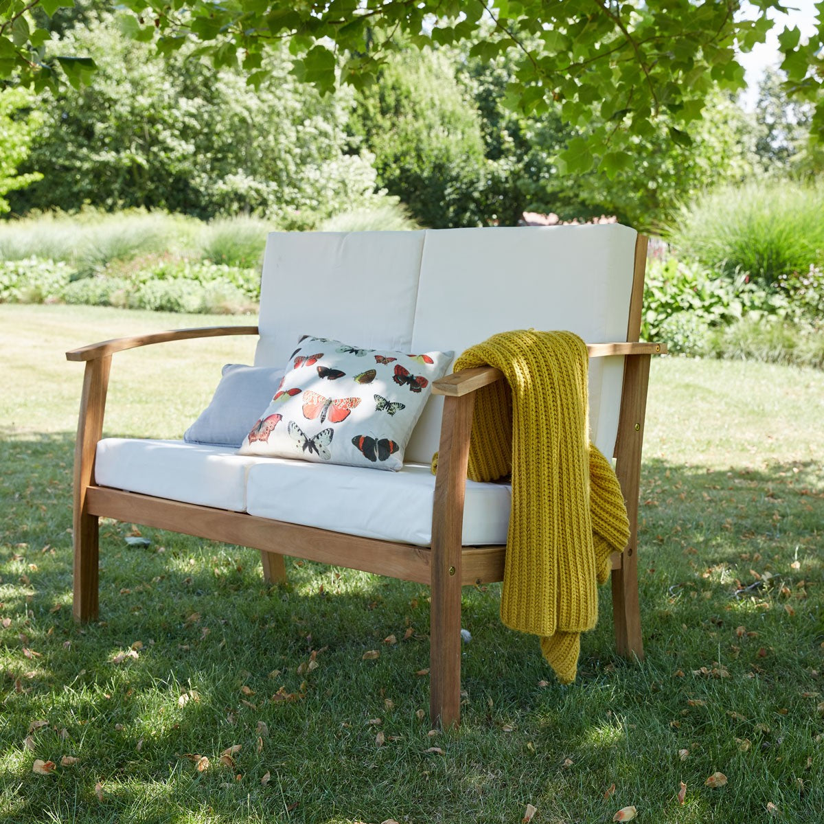 HANOÏ - Salon de jardin en acacia massif 4 pers.